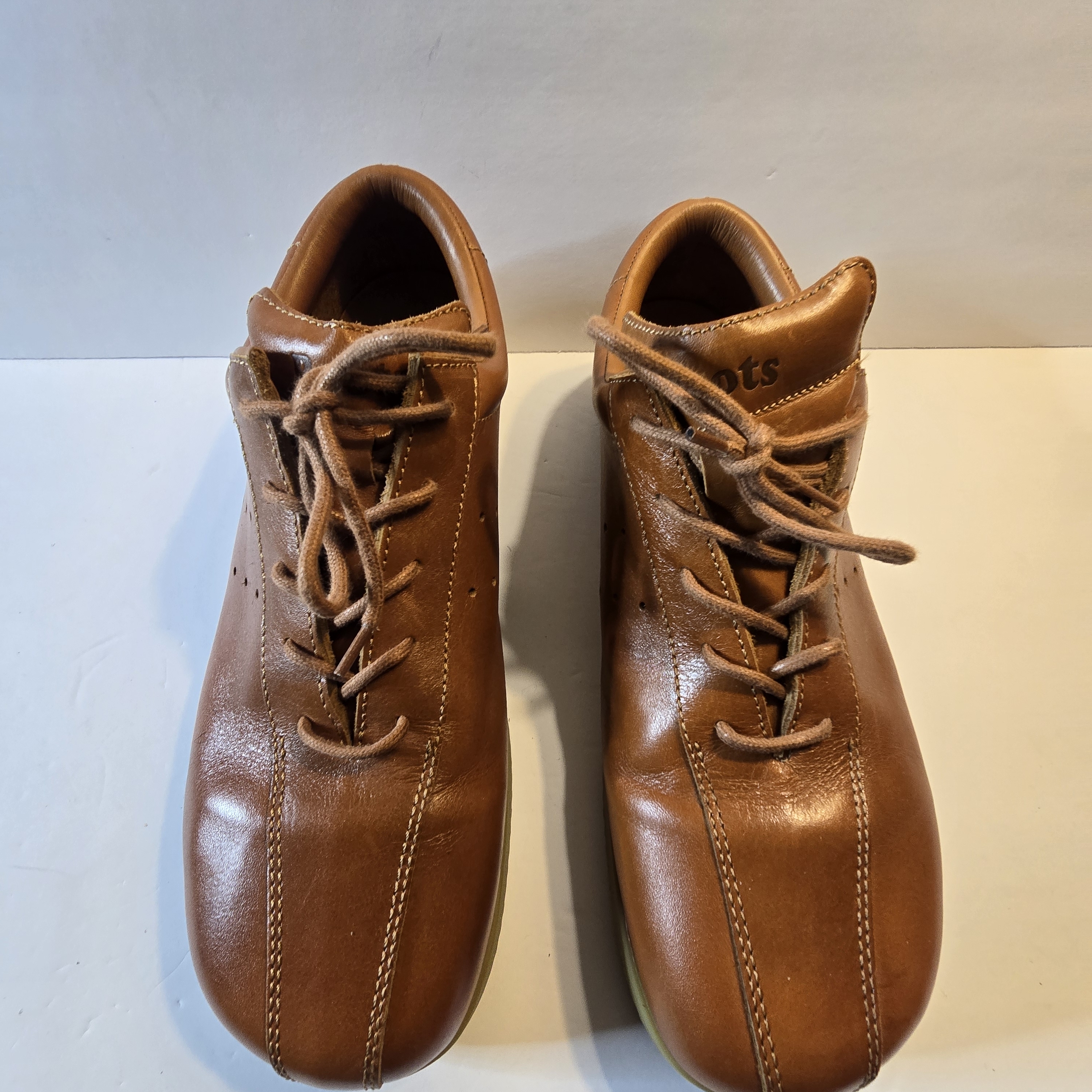 Roots Tan Leather Chukkaen Shoes Size 12